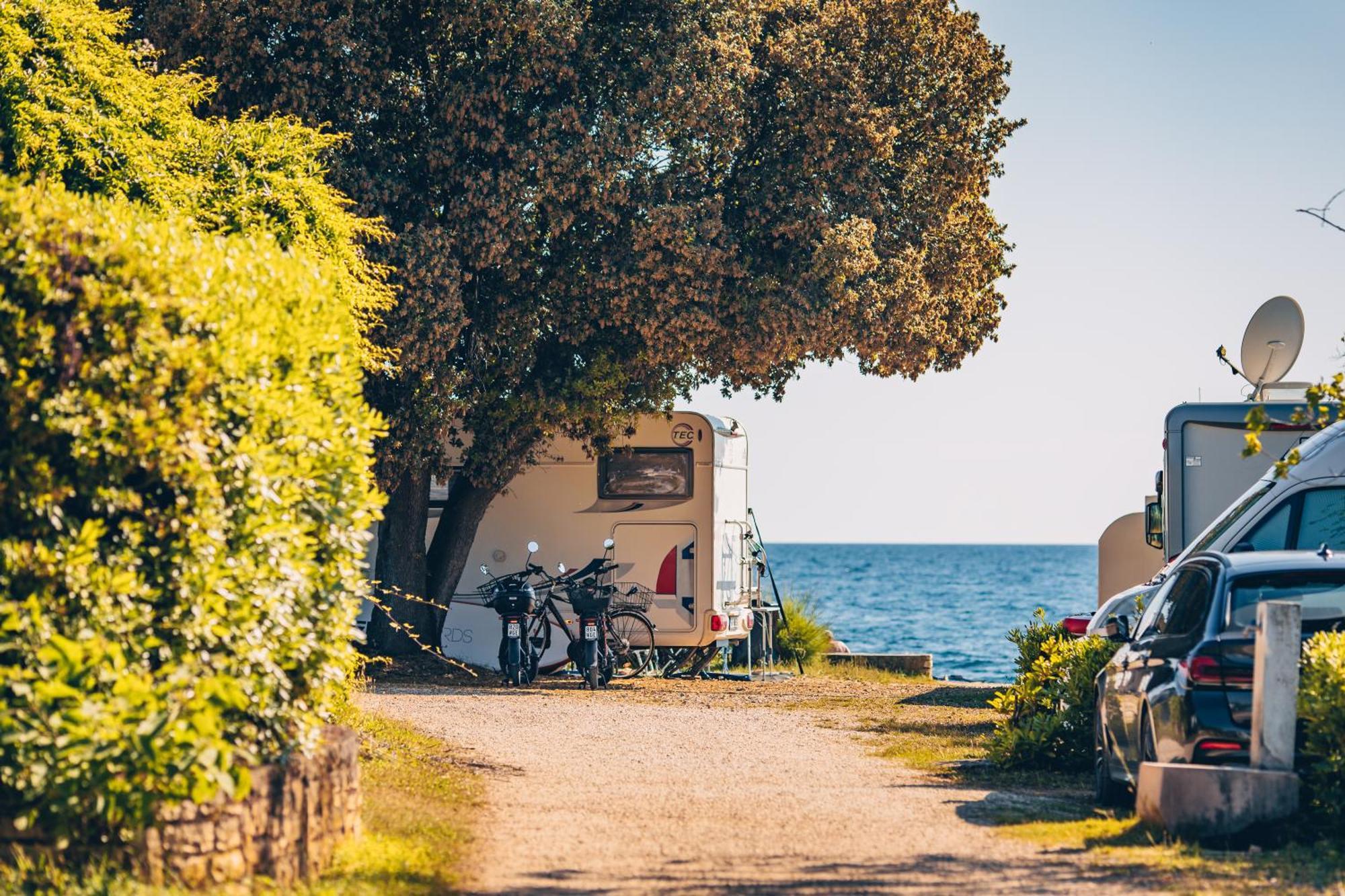 Maistra Camping Koversada Uncovered Naturist Pitches Vrsar Exterior foto