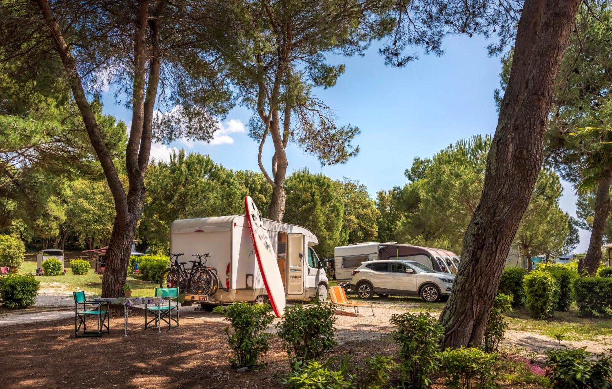 Maistra Camping Koversada Uncovered Naturist Pitches Vrsar Exterior foto