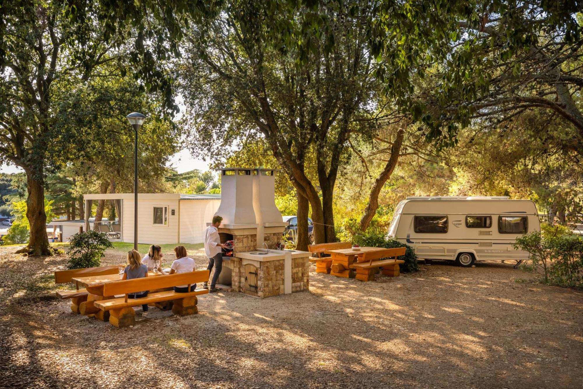 Maistra Camping Koversada Uncovered Naturist Pitches Vrsar Exterior foto